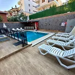 Leo Premium * Kusadası