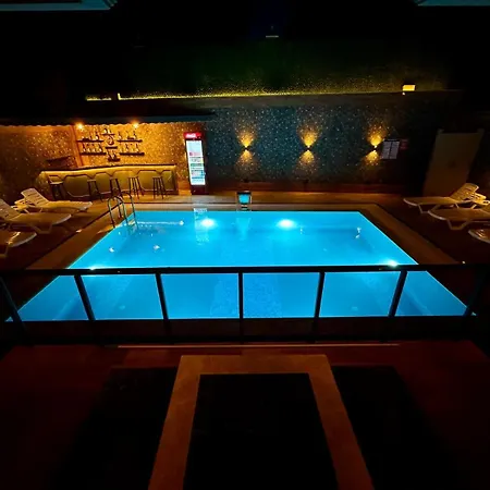 Leo Premium 아파트 *