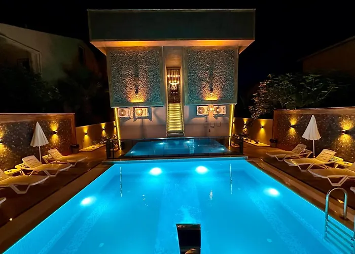 Leo Premium 公寓 库萨达斯