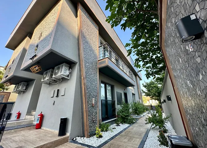 Leo Premium 公寓 *