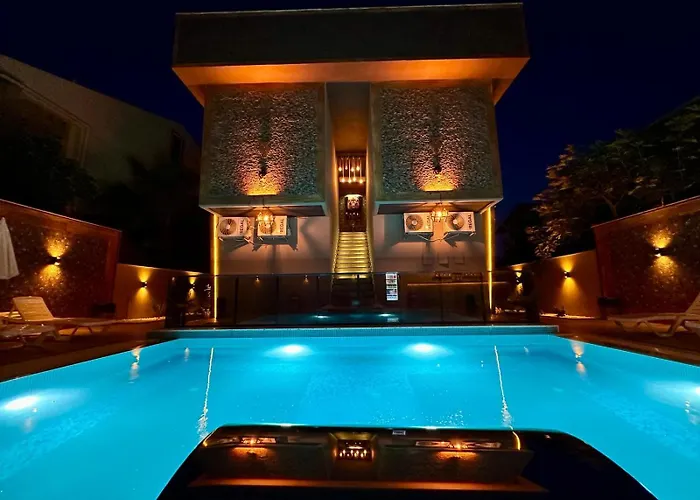 Leo Premium 公寓 库萨达斯