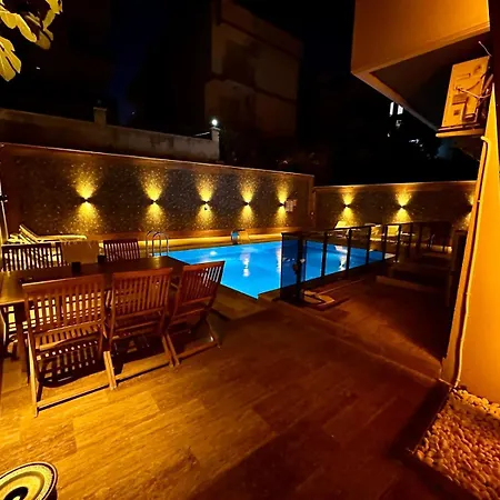 Leo Premium Apartment