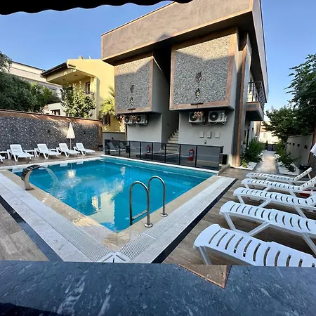 Апартаменты Leo Premium