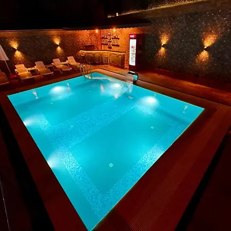 Апартаменты Leo Premium Кушадасы